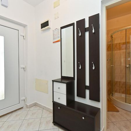 Apartments Nevina 1230 Pula Extérieur photo